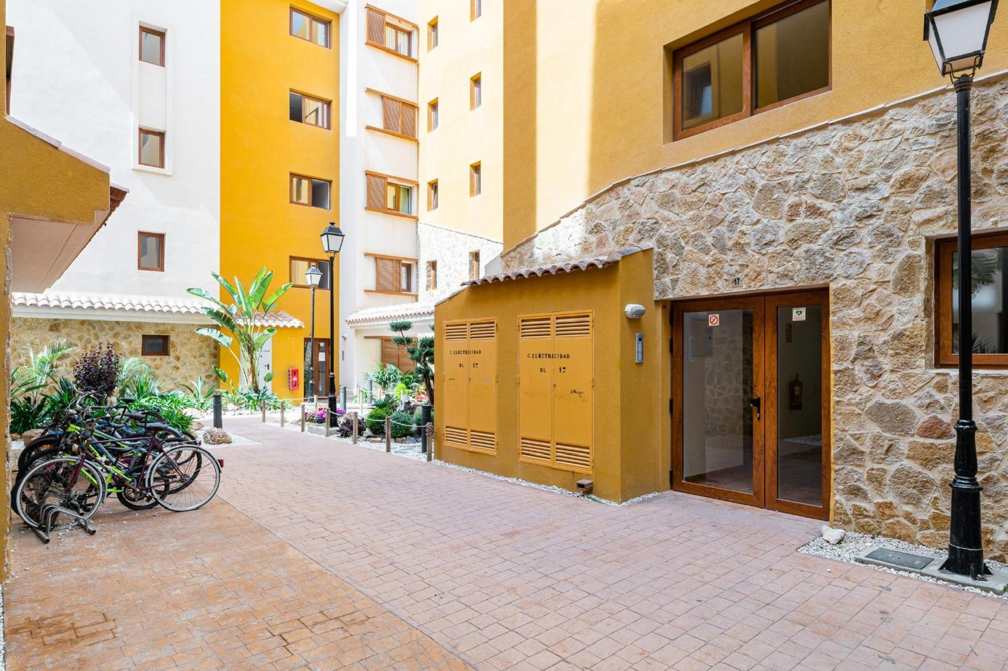 Tornado Apartamento Sunrise ตอร์เรเวียคา ภายนอก รูปภาพ